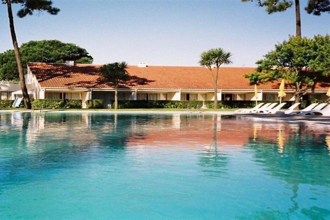 Apartamentos Turisticos Pinhal Da Foz 에스포센데 외부 사진